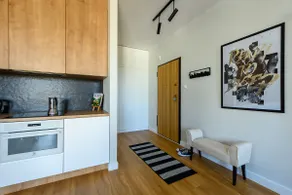 City Luxe | spacious, in the center - Image 4