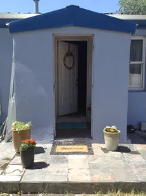 Cute Apartment with Large Private Fenced Patio - Image 2