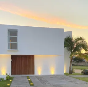 Le Blanc Villa - Image 4
