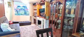 Quiet house with patio and garage - Image 4