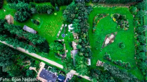 Year-round home for vacation and leisure in a large garden and park area. - Image 4