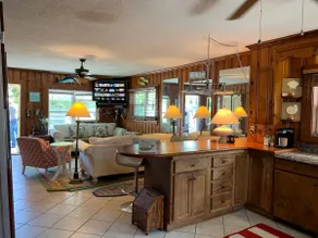 The LOvE ShACk - Image 4
