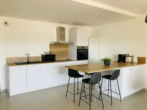 Superb apartment with free parking on site - Image 3