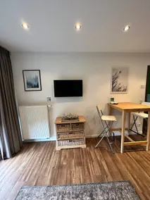Modern Apartments –City Close & Near Train Station - Image 2