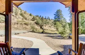 Private 2-bedroom cabin with indoor fireplace - Image 3
