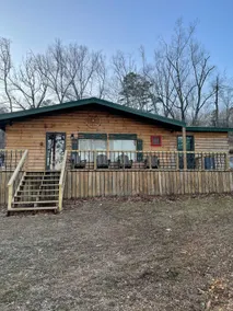 Jerry’s River Front Cabin - Image 3