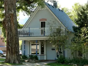 2 Bdrm Suite Close to Downtown Golden STR-23-0024 - Image 4