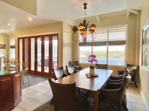 Honu Oceanfront Beach Home: sleeps 9! - Image 5