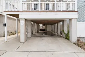 1 block to BEACH near Town Center - Image 3