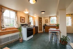 'Mallory homestead' private garden apartment - Image 4