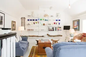 Secluded & Quiet Coach House - Image 4