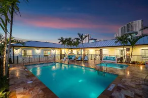 Bermuda Bungalows (Tropical Island Getaway) - Image 5