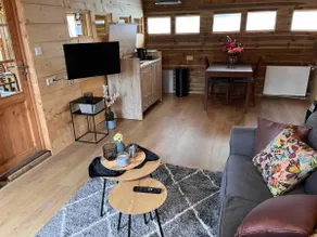Cozy log cabin near beach and sea! - Image 5
