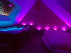 Jade Cupid-suite. - Image 5