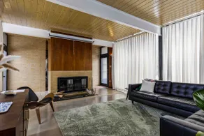 MCM House near canyon sunroom, views, and yard - Image 5