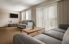 RiverVue Condo North overlooks the Upper River - Image 3