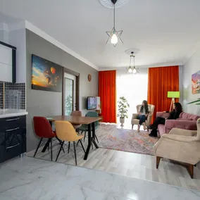 Spacious 2+1 Luxury Furnished Family Suite with Double Bathroom - Image 5