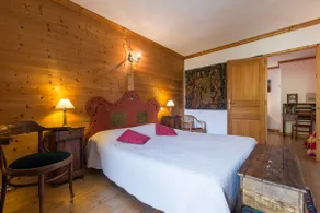 Heart of the Alps, charm of the medieval city - Image 3