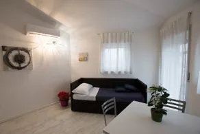 Two-room apartment G.B. Rossi (Residenze del Cuore) - Image 2