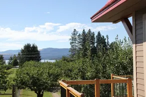 Luxury Home on CherryOrchard Overlooking Flathead - Image 2