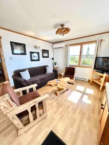 Bear/private-hot-tub-beside cottage/sauna/firepit - Image 4
