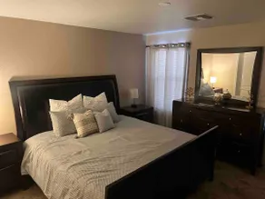 Sunny Blossom, 2-Bedroom, Pet Friendly Home - Image 5