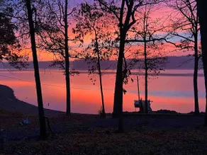 Waterfront Cabin at KY lake with private dock. - Image 4