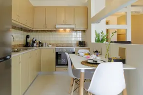 Savvas Apartment - Image 5