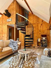 The Bear Cabin - Authentic Mountain Escape - Image 2