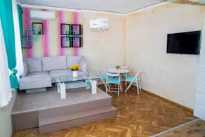 Sofia Central Pretty Apartment - Image 3