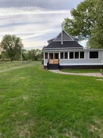 Near Douglas/ Saugatuck- Hot tub and *Pool - Image 4