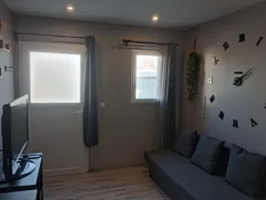 Private Suite with Pool & ViaRhôna 2 Min Away - Image 4