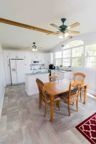 2 Bedroom House with HOT TUB - Family getaway - Image 3
