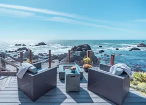 Surfscape Beach House, Private Beach & Ocean views - Image 2