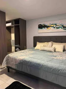 Comfortable and Attractive Apartment with Private Garden - Image 5