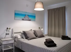 Gacomar ´s Apartment overlooking the pool - Image 4