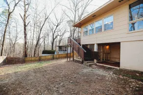 Pet Suite included! “Ride Out Inn” on Back 40 - Image 2