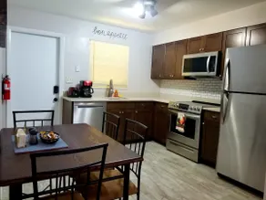 Soothing Paradise - 1 mile from the beach! - Image 3