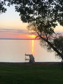 Cottage on The Lake - Image 5