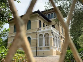 VILLA MARIA LUISA - VAKRE LIBERTYVILLA omgivet af grønne omgivelser - Image 3