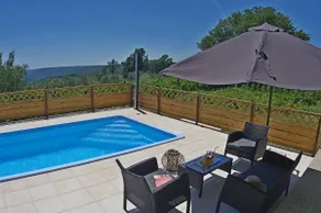 Apartment Jadranka with pool and magnificent view - Image 3