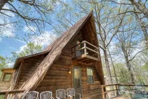 Rustic Cabin on Lake Tenkiller great location - Image 2