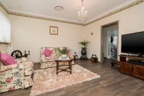 Hanna Cottage at Cavanough House - Image 4