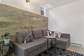 Loft-Style Residence - Private and Updated - Image 3
