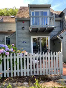 Nantucket Style Cottage Steps from Private Beach - Image 2