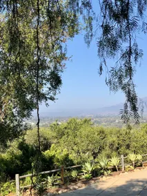 Santa Barbara Hilltop Hideaway - Image 2