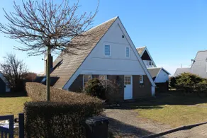 First line beach house with sea view and beach access - Image 2