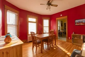 Large 2-Bedroom Apartment with Hot Tub - Image 2