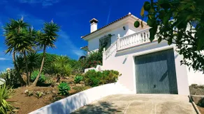 Villa Yago Sea Views & Elegance, Oasis of Tranquility - Image 2