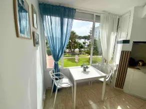 Ocean Views + Pool + 10m of beach + PortAventura - Image 5